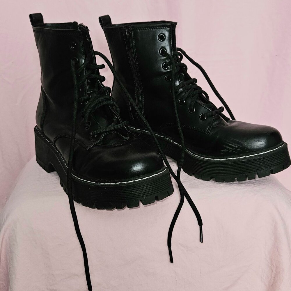 ‼️SOLD‼️ No Boundaries Black Platform Combat Boots
